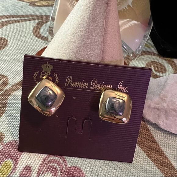 Premier Designs Jewelry - Premier Designs Post Clip Earrings NEW